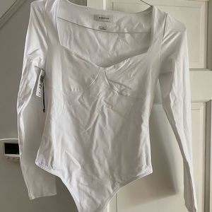 Aritzia Babaton Lange Contour Bodysuit NWT